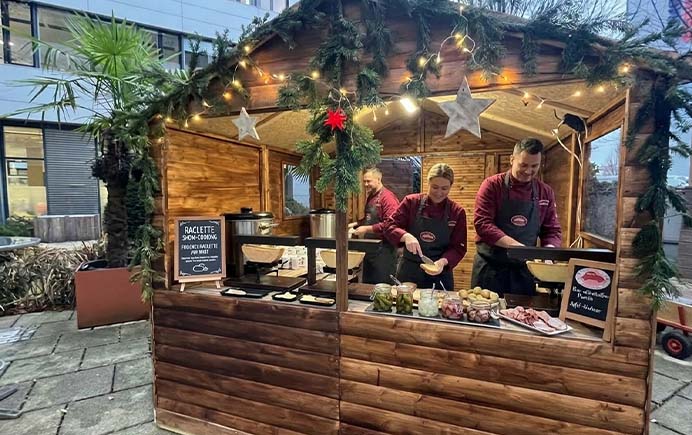 Hütte für Raclette Catering